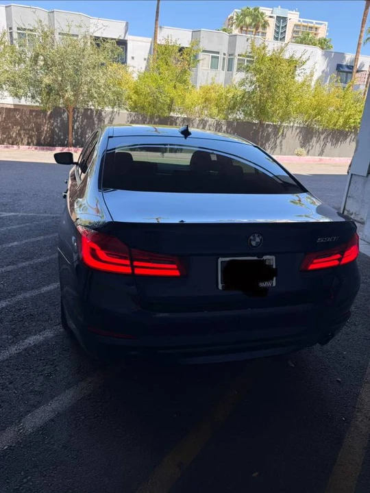 2020 BMW G30 5 Series Sedan - Image 5 of 10