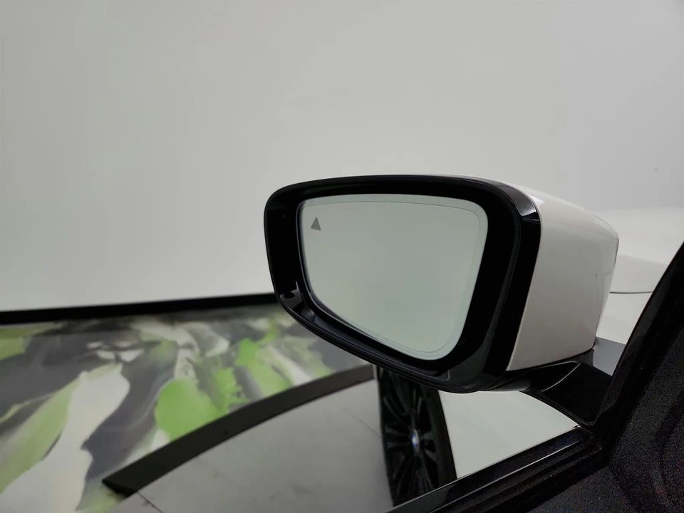 2020 BMW G30 5 Series Sedan - Image 16 of 31