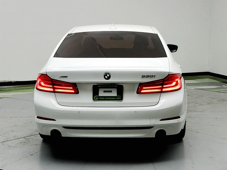 2020 BMW G30 5 Series Sedan - Image 6 of 31