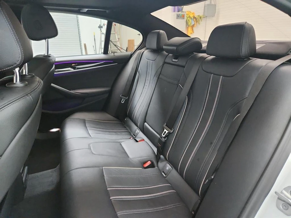 2020 BMW G30 5 Series Sedan - Image 25 of 31
