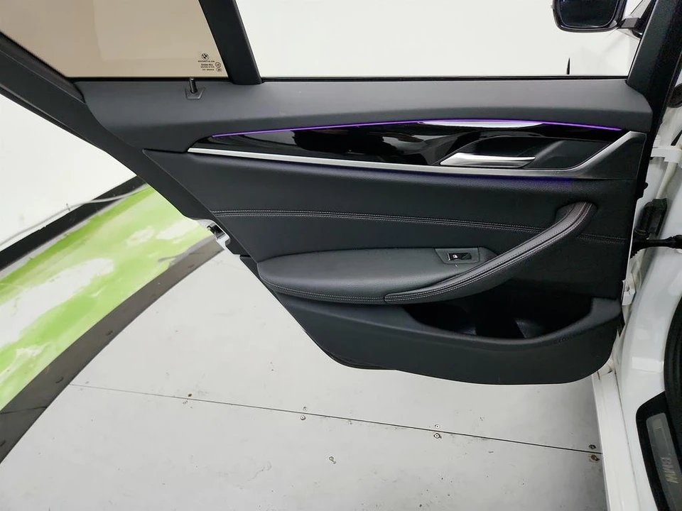 2020 BMW G30 5 Series Sedan - Image 26 of 31