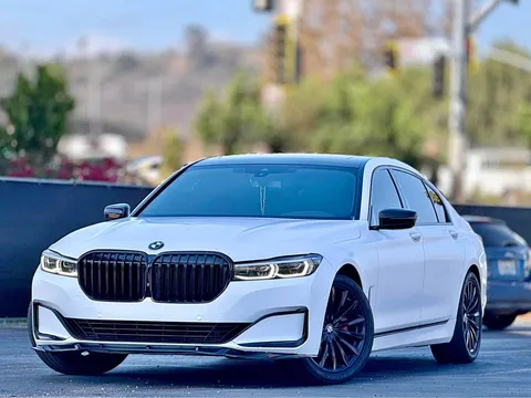 2020 BMW 7 Series 740i Sedan 4D