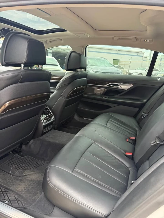 2020 BMW G11/G12 7 Series - Image 6 of 10