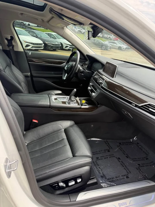2020 BMW G11/G12 7 Series - Image 7 of 10