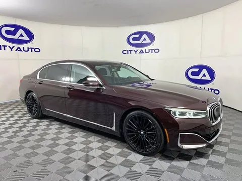 2020 BMW 740i