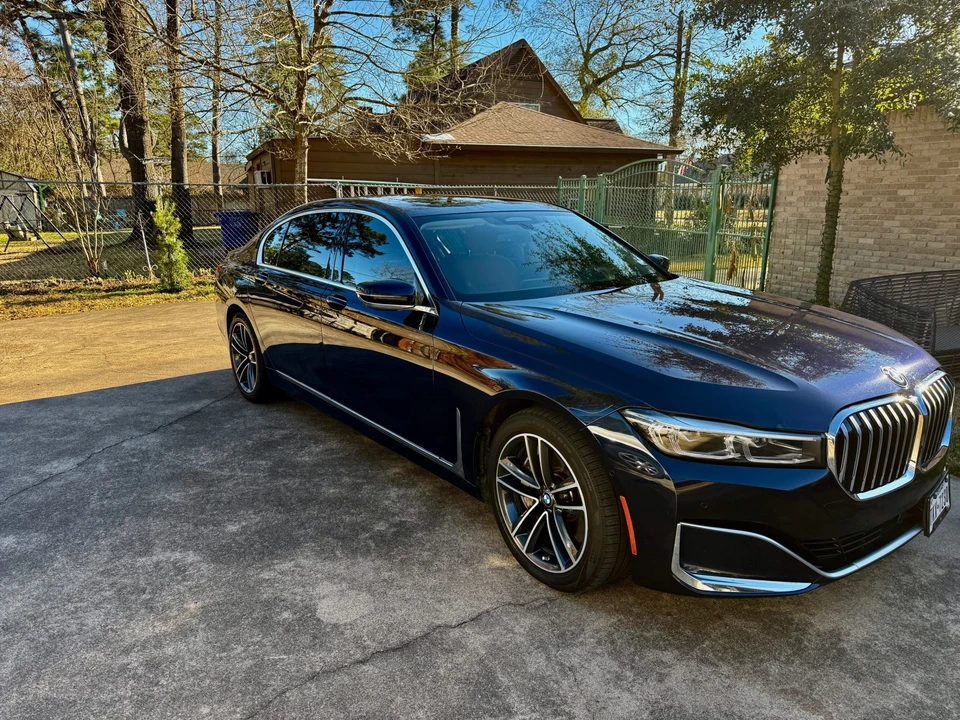 2020 BMW G11/G12 750i & M760i Sedan - Image 3 of 31