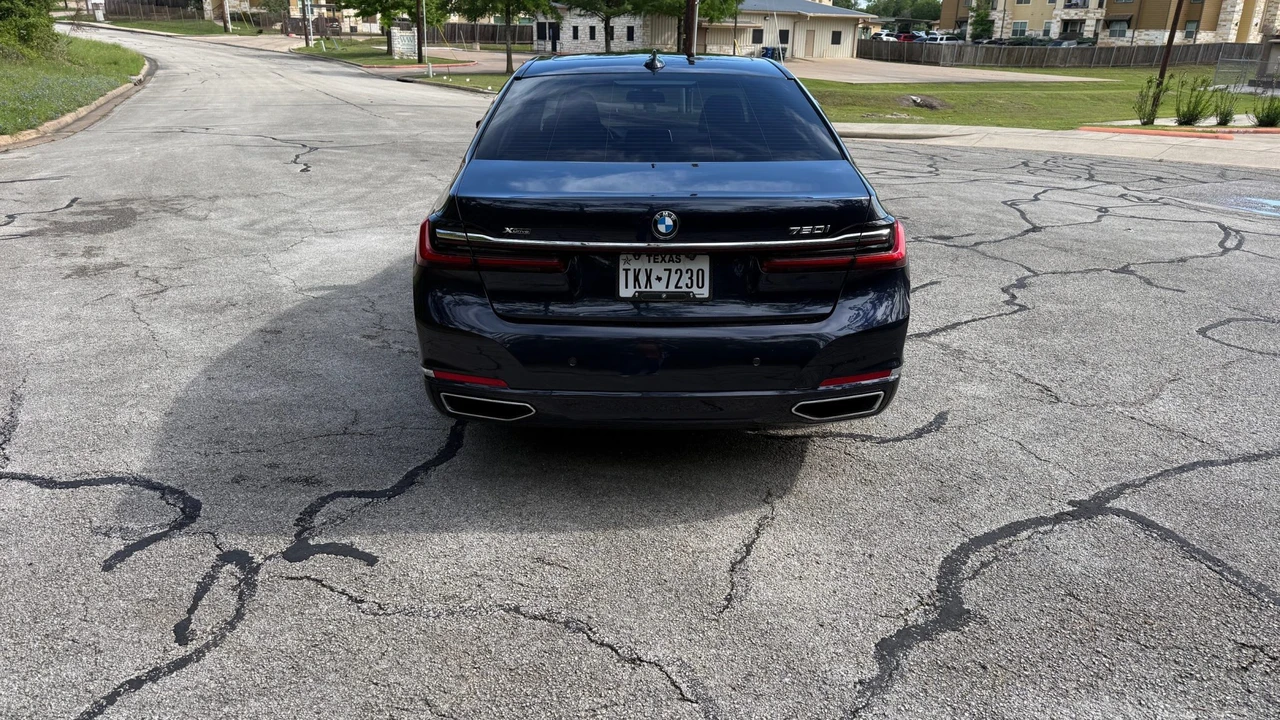 2020 BMW G11/G12 750i & M760i Sedan - Image 7 of 31