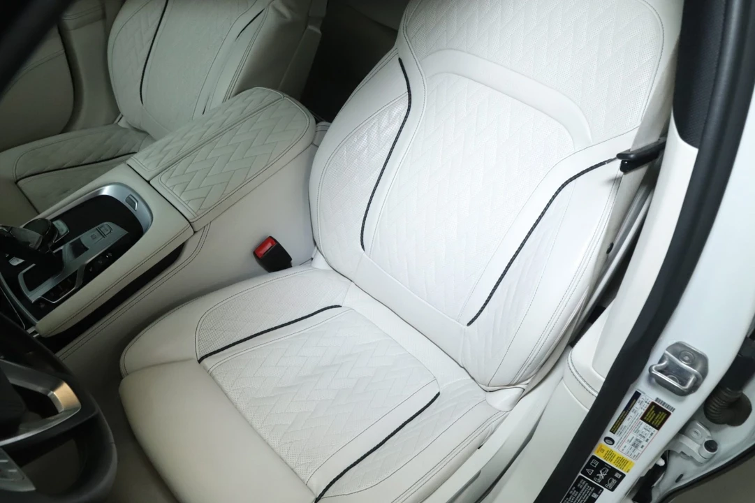 2020 BMW Alpina B7 - Image 4 of 8