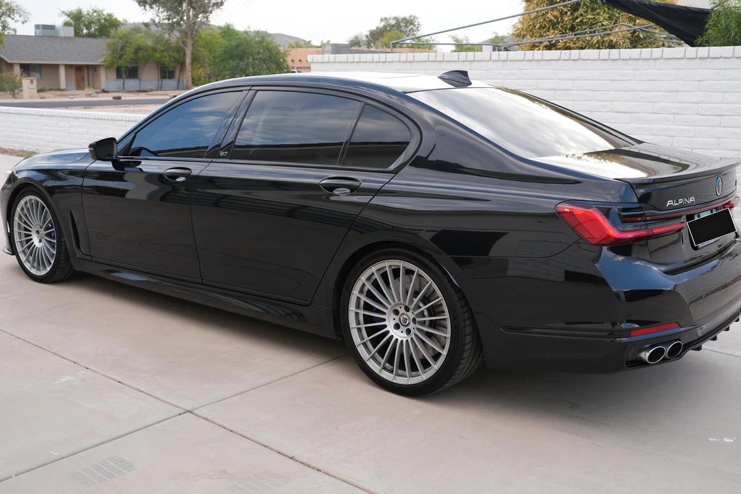 2020 BMW Alpina B7 - Image 10 of 31