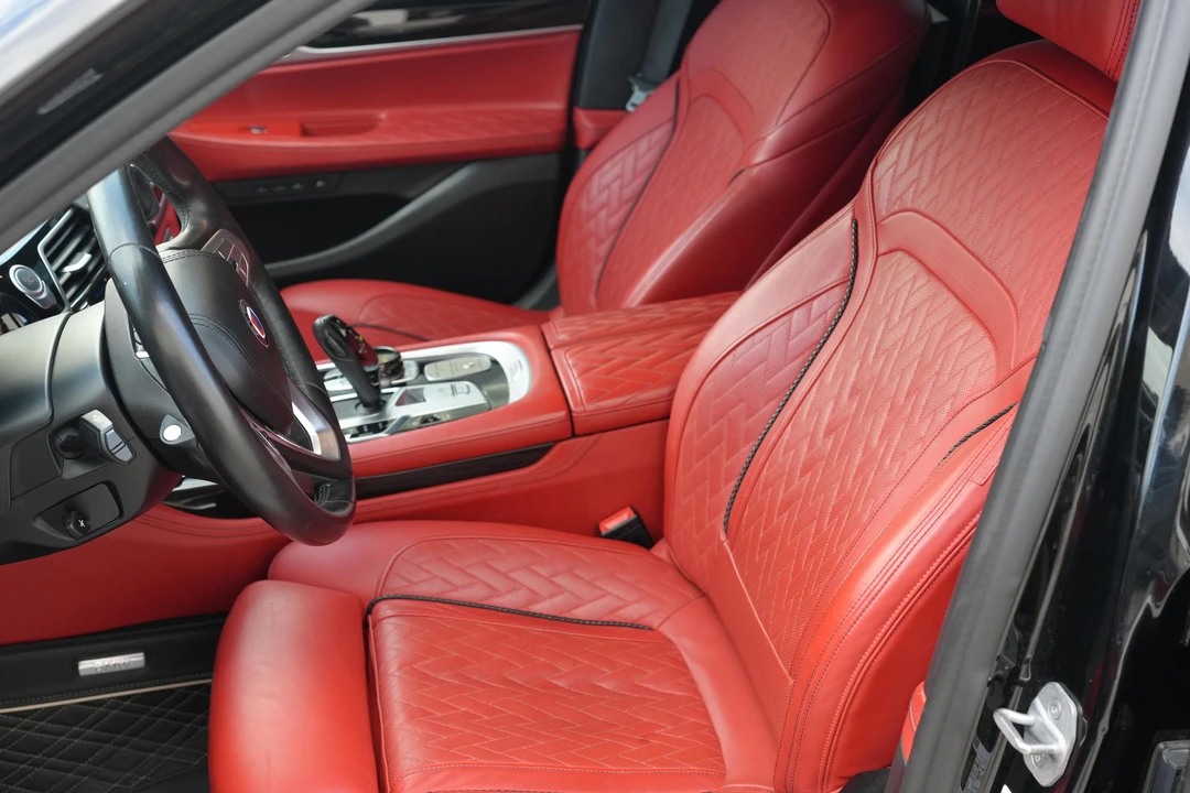 2020 BMW Alpina B7 - Image 26 of 31