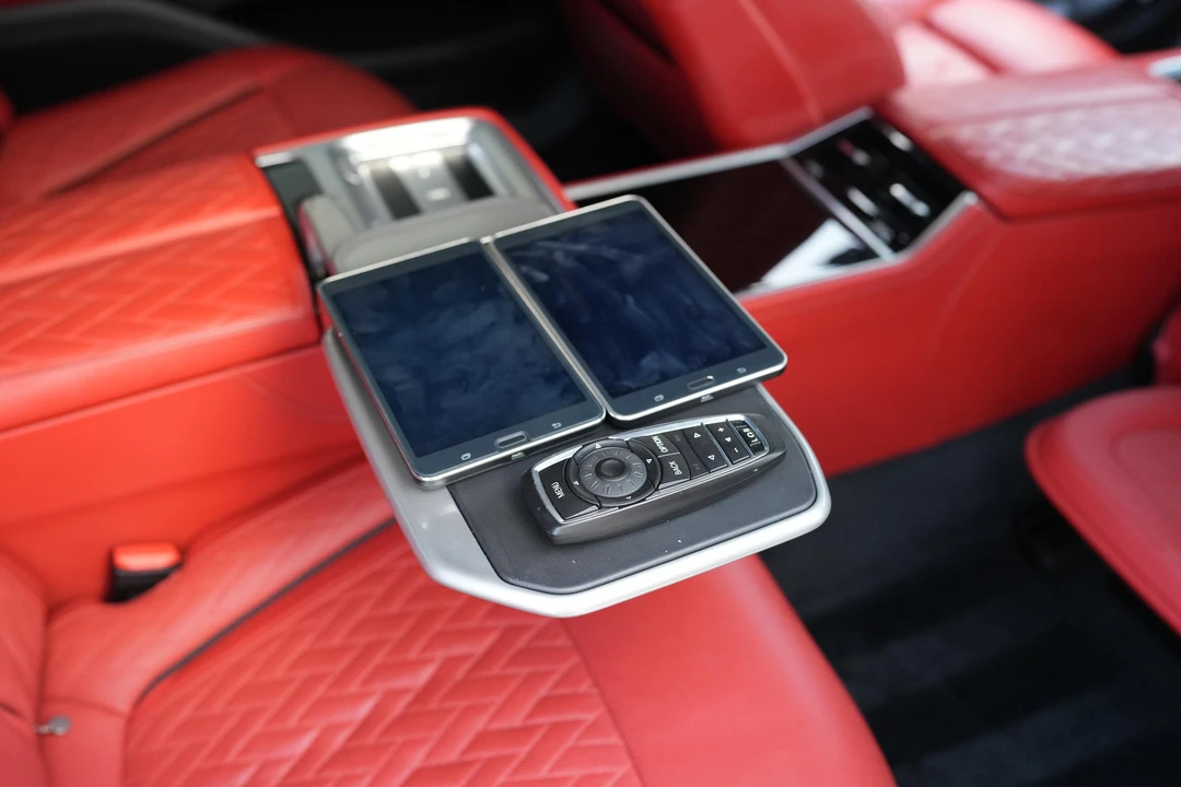 2020 BMW Alpina B7 - Image 31 of 31