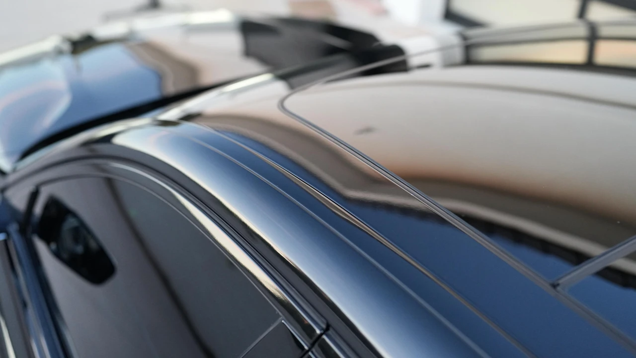 2020 BMW Alpina B7 - Image 16 of 31