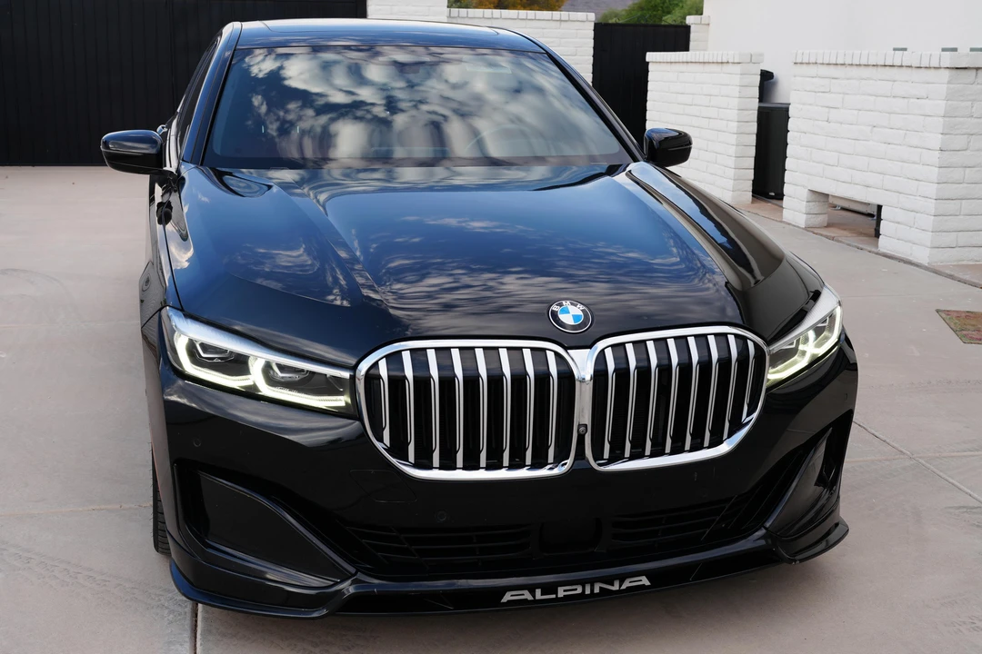 2020 BMW Alpina B7 - Image 2 of 31