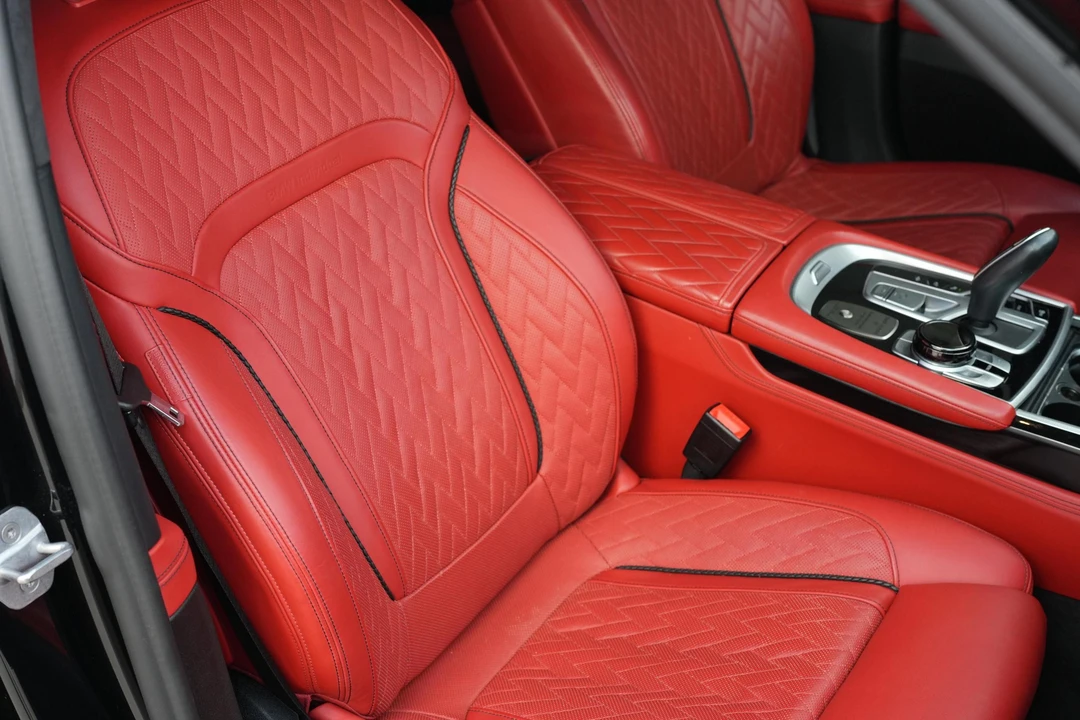 2020 BMW Alpina B7 - Image 23 of 31