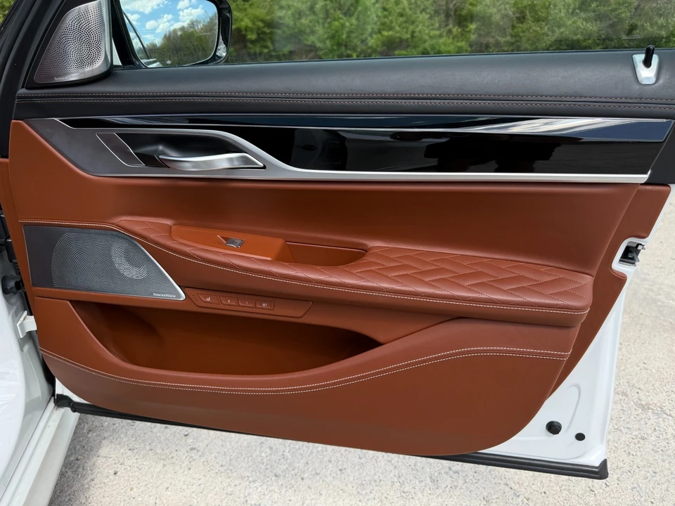 2020 BMW Alpina B7 - Image 19 of 21