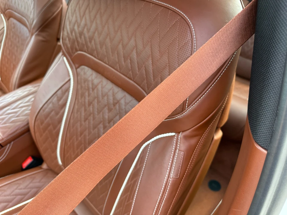 2020 BMW Alpina B7 - Image 15 of 21
