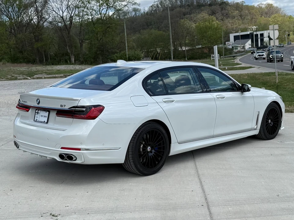 2020 BMW Alpina B7 - Image 3 of 21