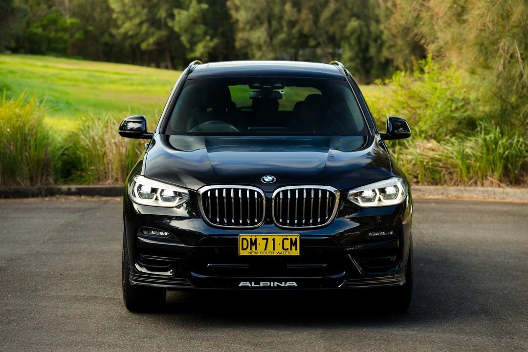 2020 BMW Alpina - Image 2 of 31