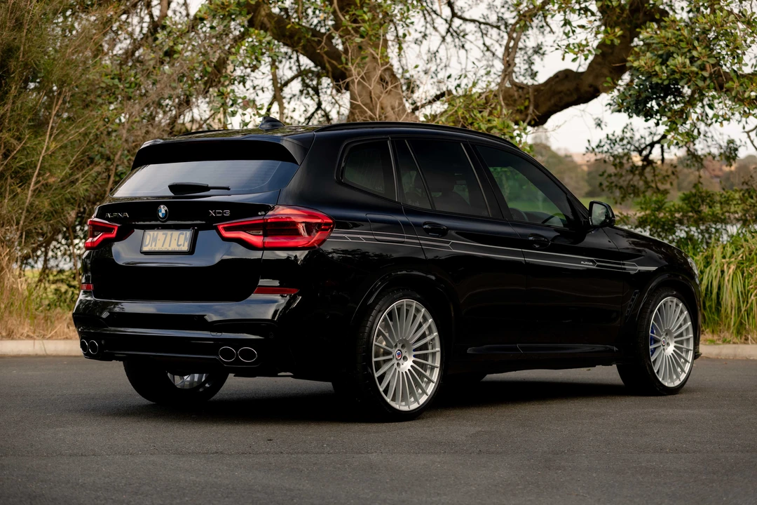 2020 BMW Alpina - Image 13 of 31