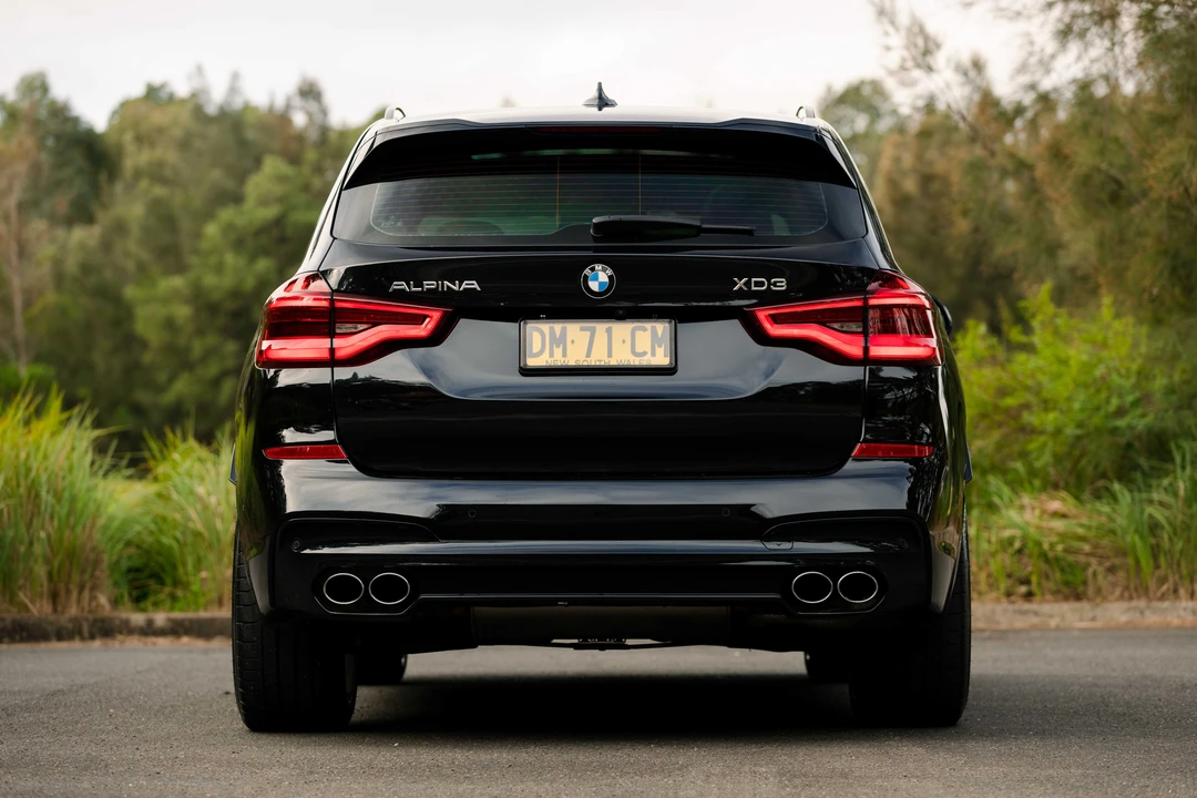 2020 BMW Alpina - Image 14 of 31