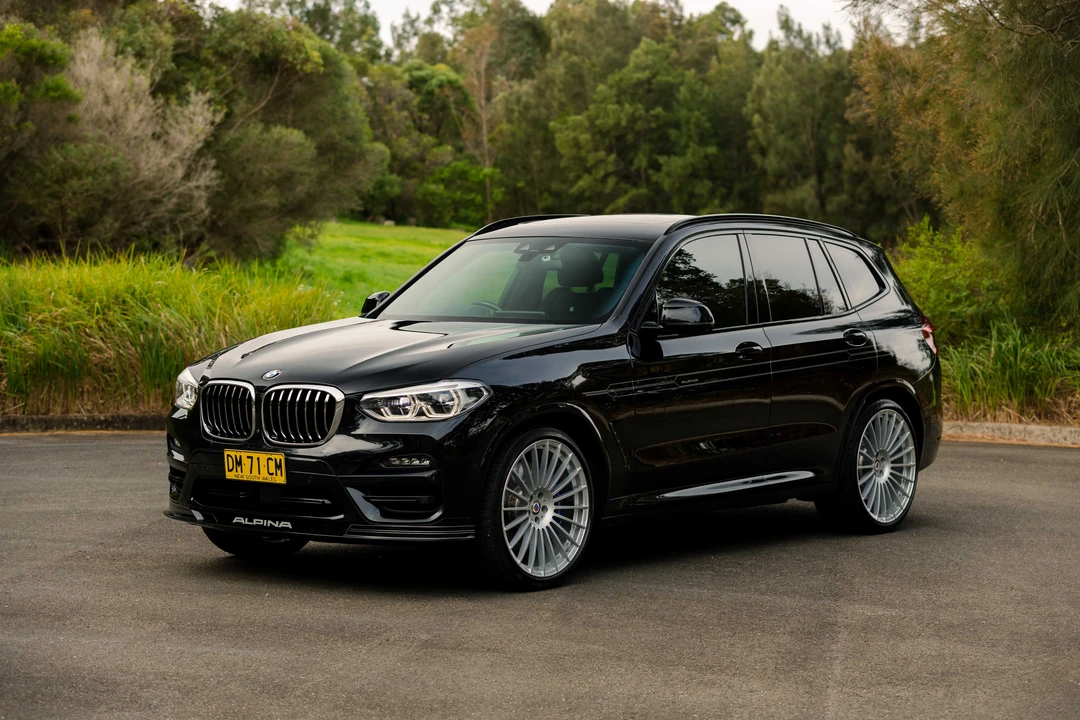 2020 BMW Alpina - Image 17 of 31