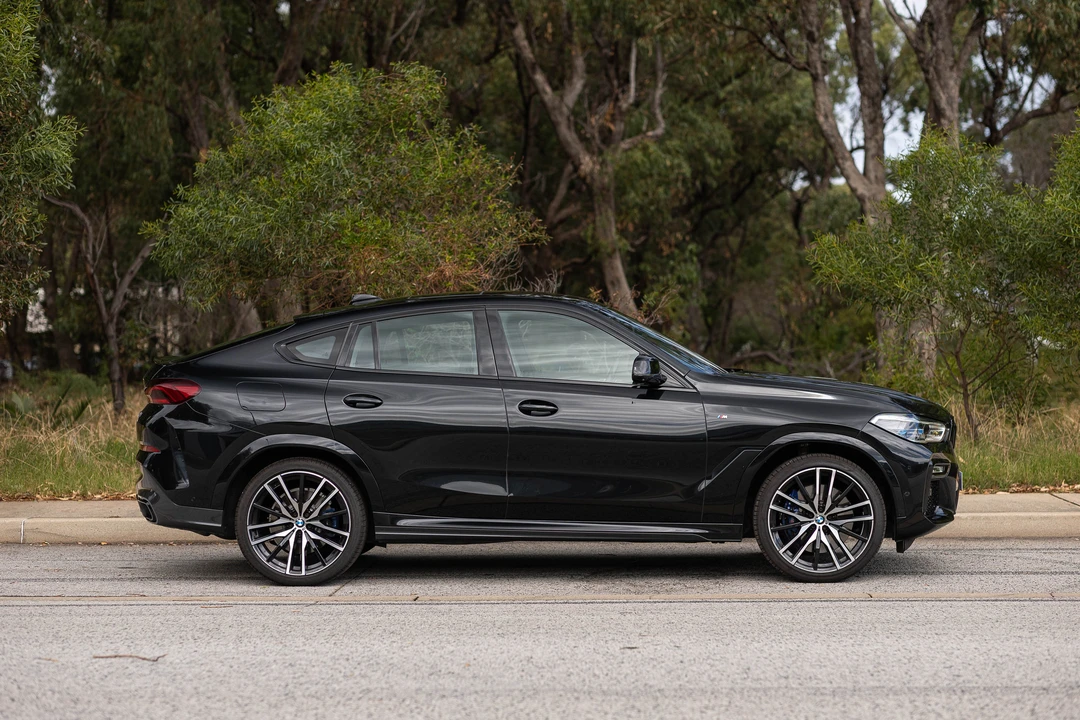 2020 BMW G06 X6 M50i & M60i - Image 8 of 31