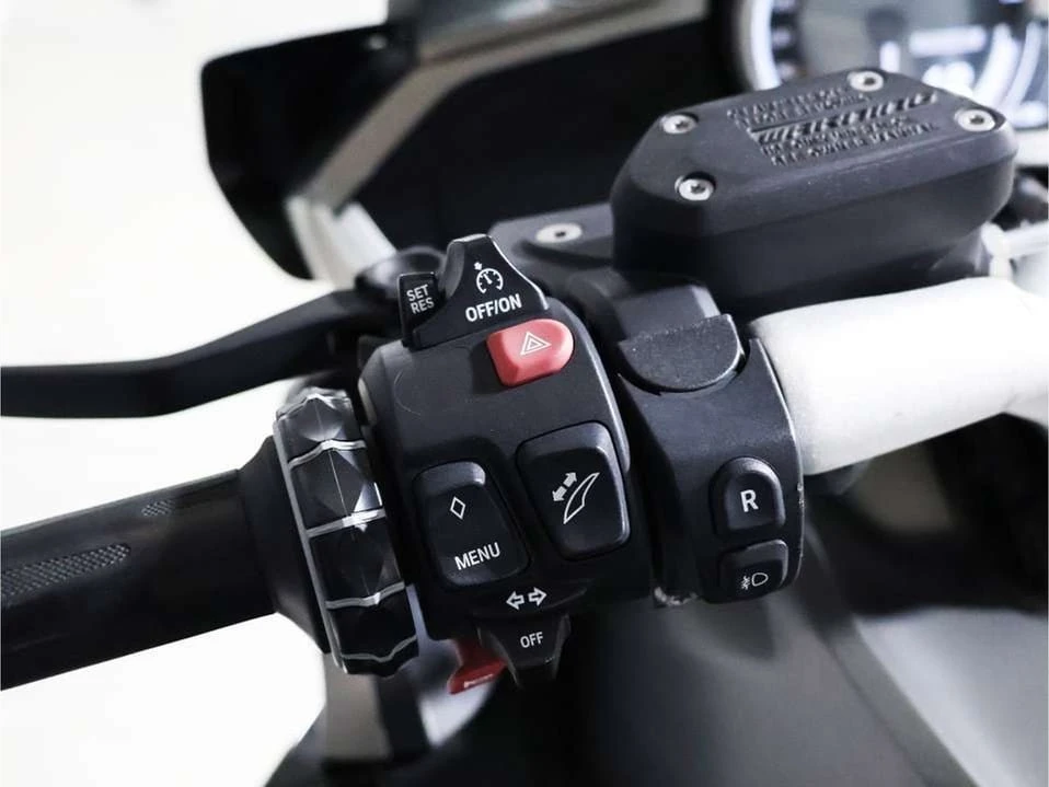 2020 BMW K1600 - Image 11 of 16