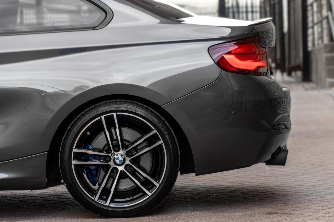 2020 BMW F22/F23 M235i & M240i - Image 23 of 31