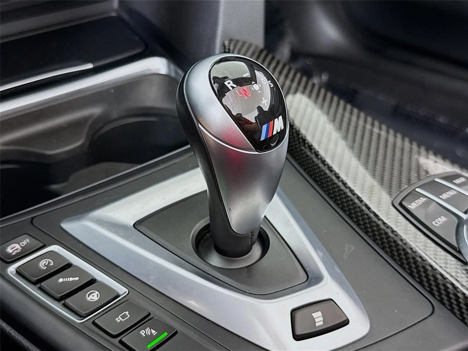 2020 BMW - Image 19 of 31