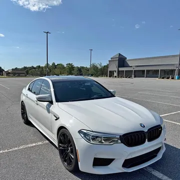 2020 BMW M5 Sedan