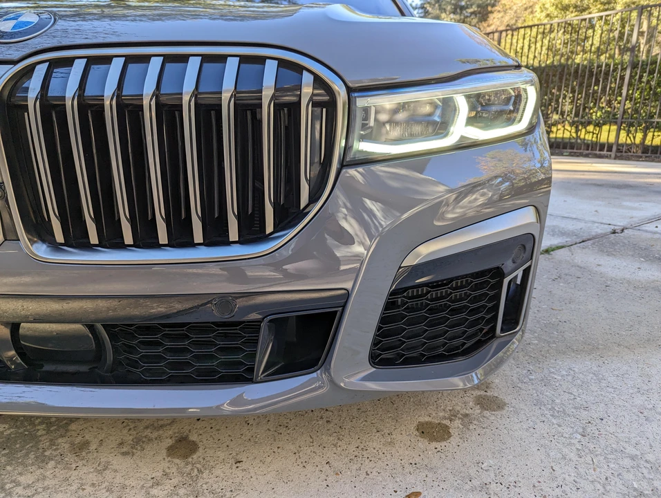 2020 BMW G11/G12 750i & M760i Sedan - Image 15 of 31