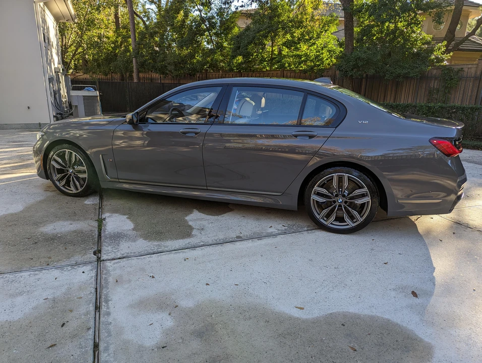 2020 BMW G11/G12 750i & M760i Sedan - Image 7 of 31