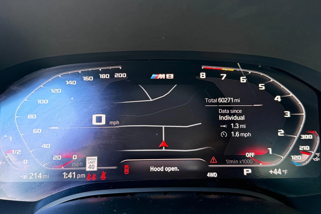 2020 BMW M8 - Image 24 of 31