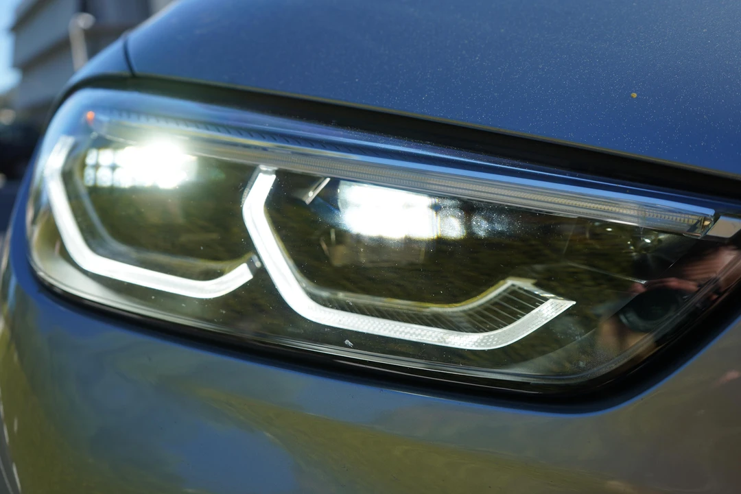 2020 BMW M8 - Image 14 of 31