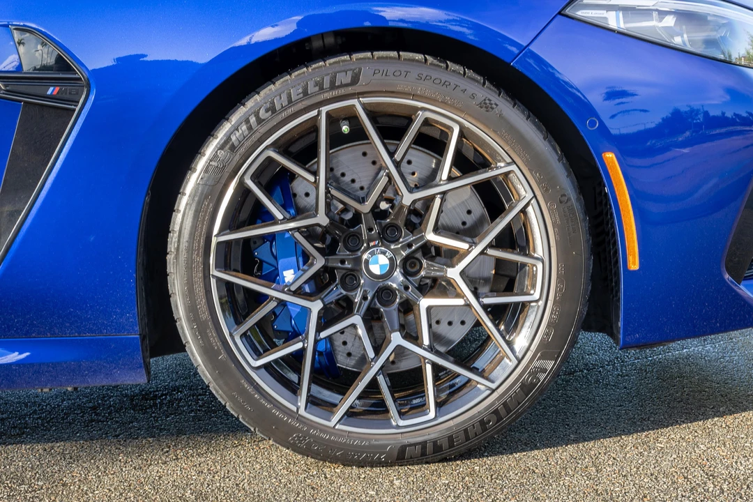 2020 BMW M8 GTE - Image 28 of 31