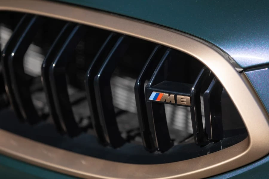 2020 BMW M8 - Image 16 of 31
