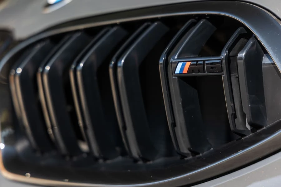 2020 BMW M8 - Image 17 of 31