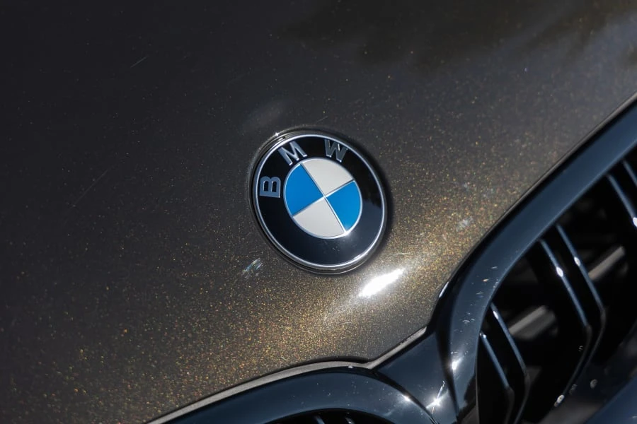 2020 BMW M8 - Image 11 of 31