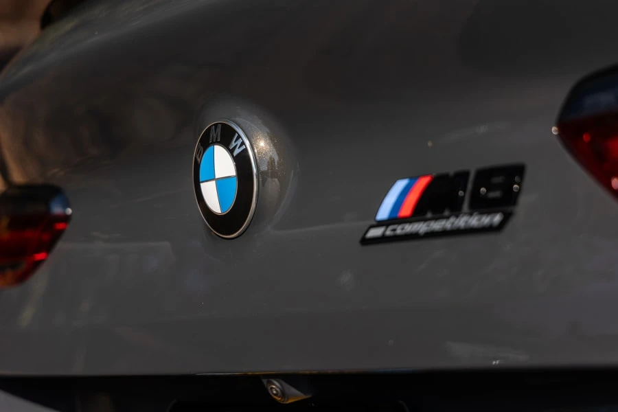 2020 BMW M8 - Image 10 of 31