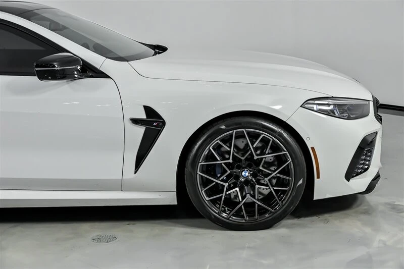 2020 BMW M8 - Image 15 of 21