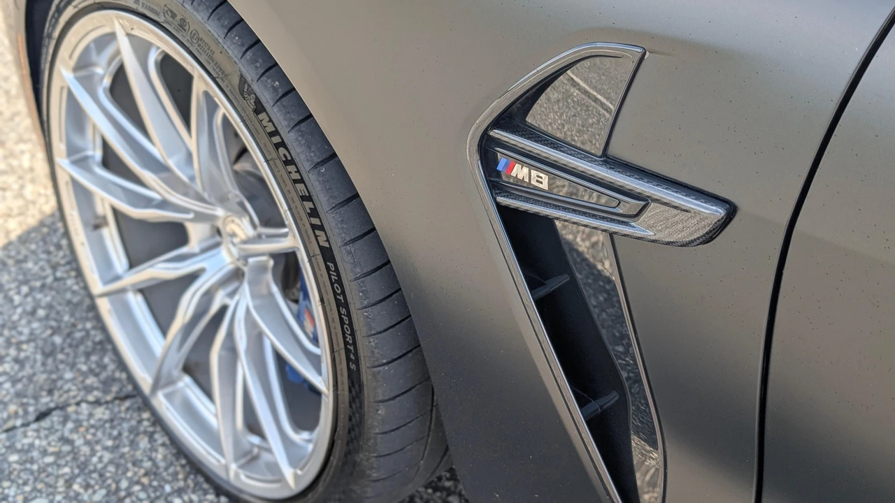 2020 BMW M8 - Image 22 of 31