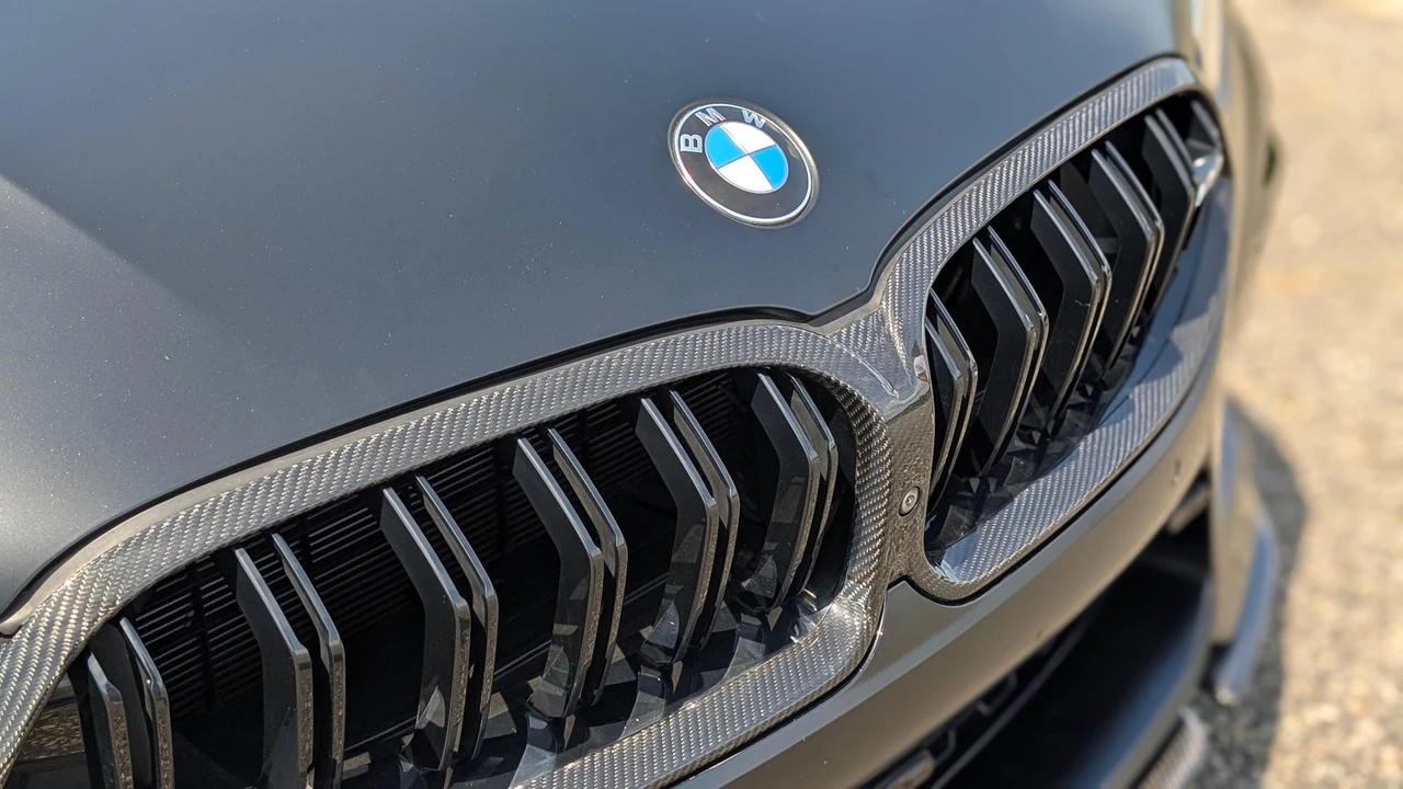 2020 BMW M8 - Image 13 of 31