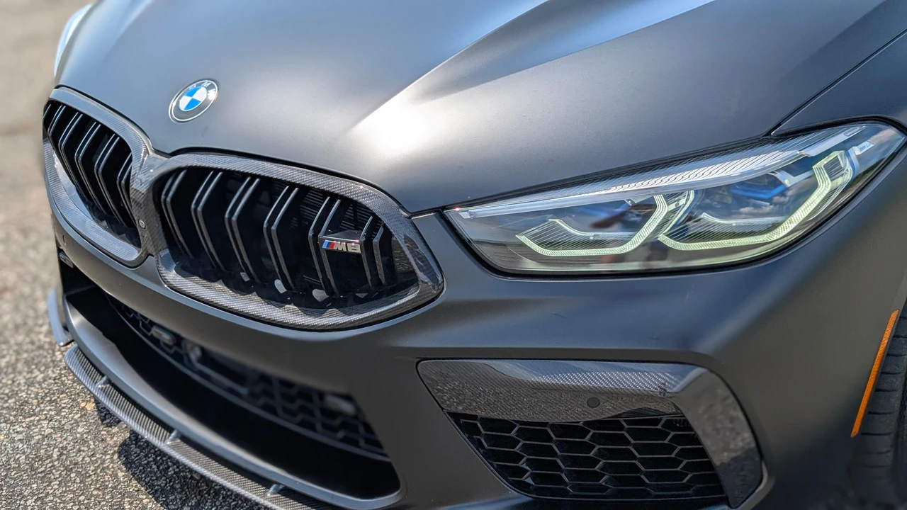 2020 BMW M8 - Image 16 of 31