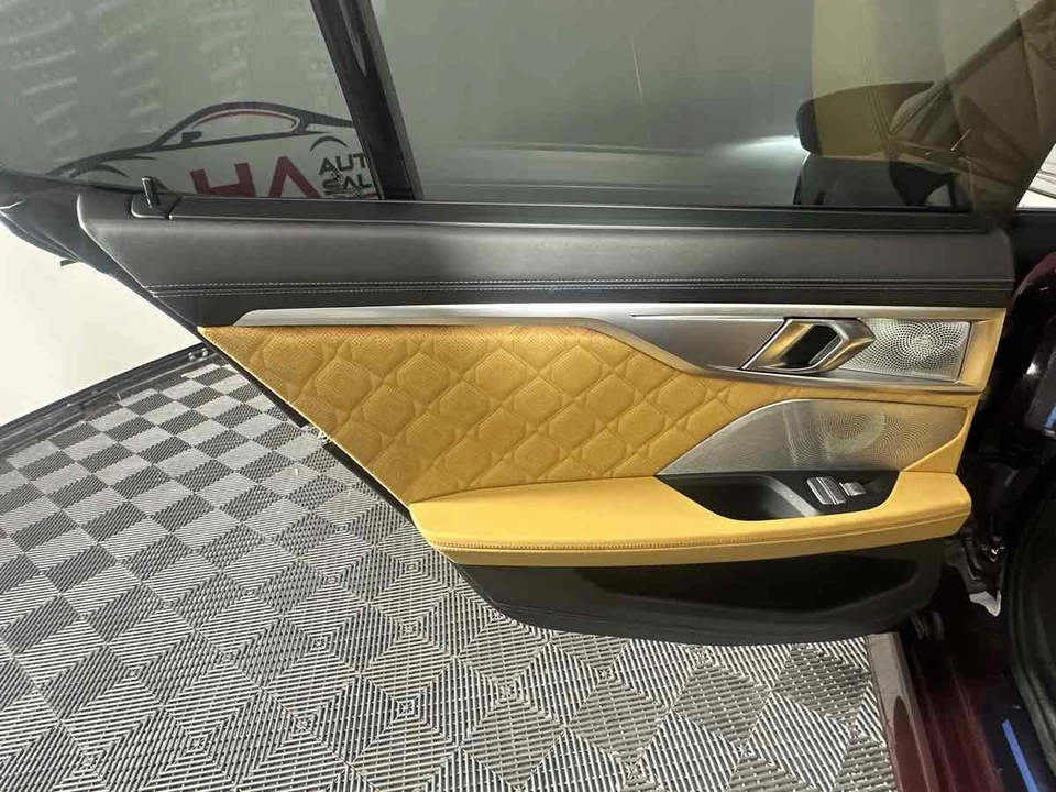 2020 BMW M8 - Image 17 of 21
