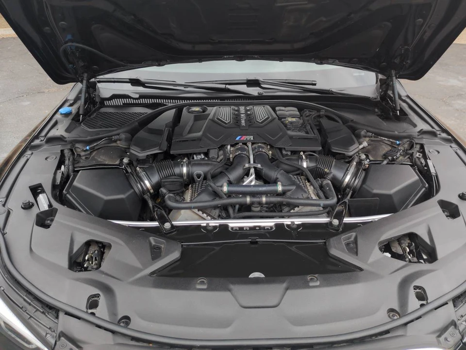 2020 BMW M8 GTE - Image 5 of 18