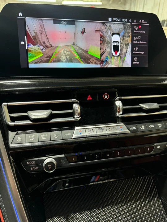 2020 BMW M8 - Image 17 of 19