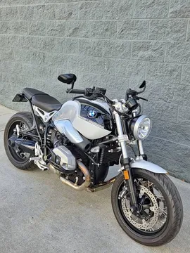 2020 BMW R9T Option 719