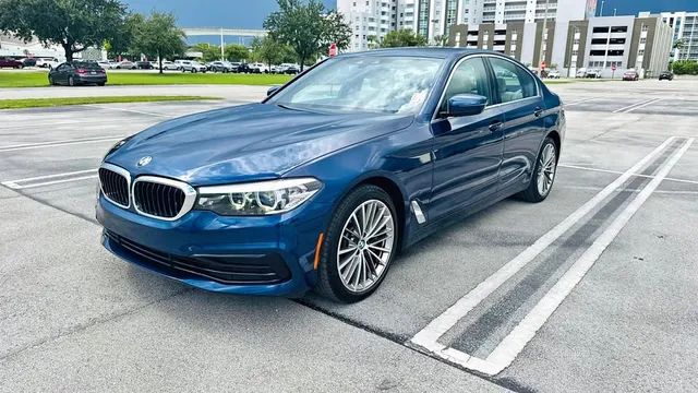 2020 BMW Series 5