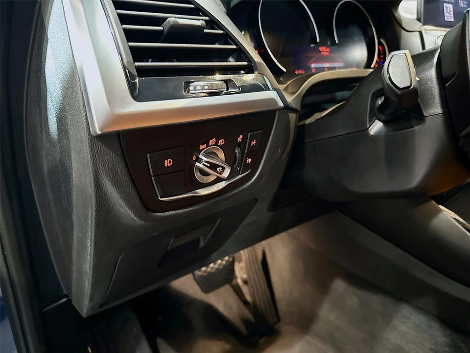 2020 BMW G01 X3 - Image 7 of 31