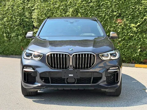 2020 BMW X5 M50i Executive Package